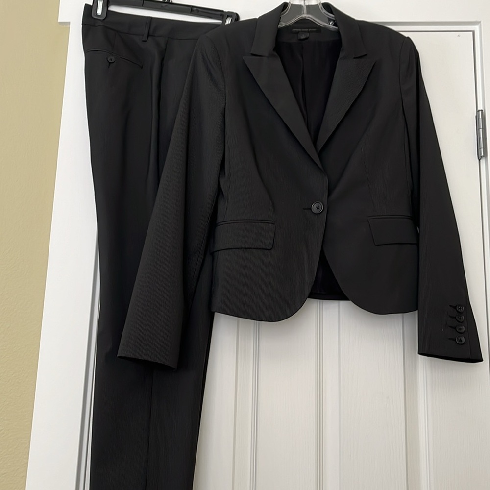 Women’s suit by Express Design Studio